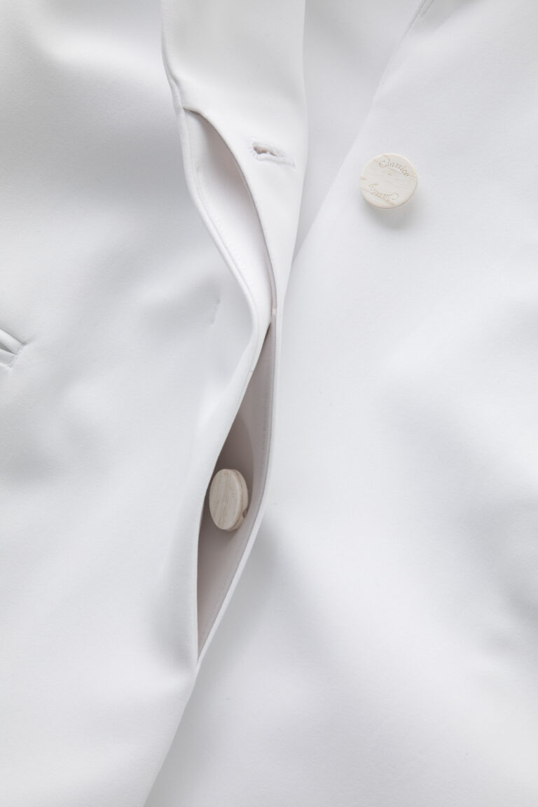 URBAN : Streamlined Elegance Lab Coat - Queenmed Group